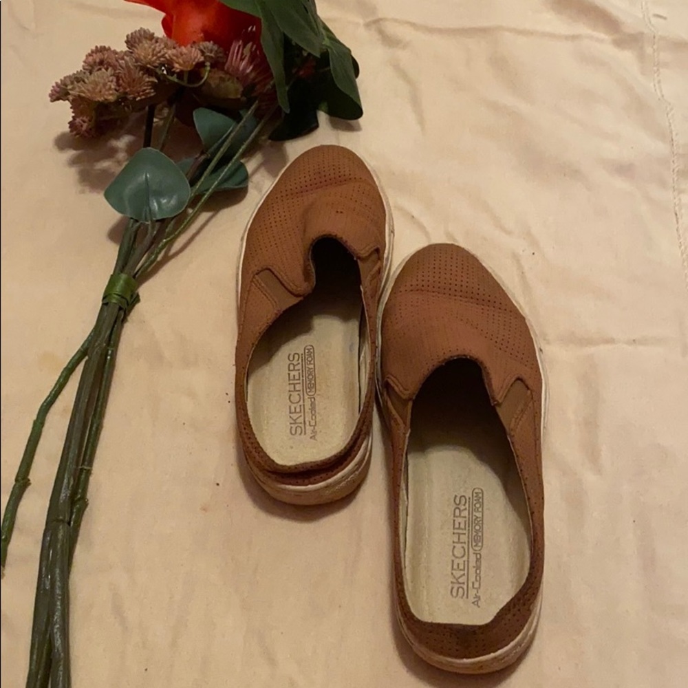 Slip on sketchers